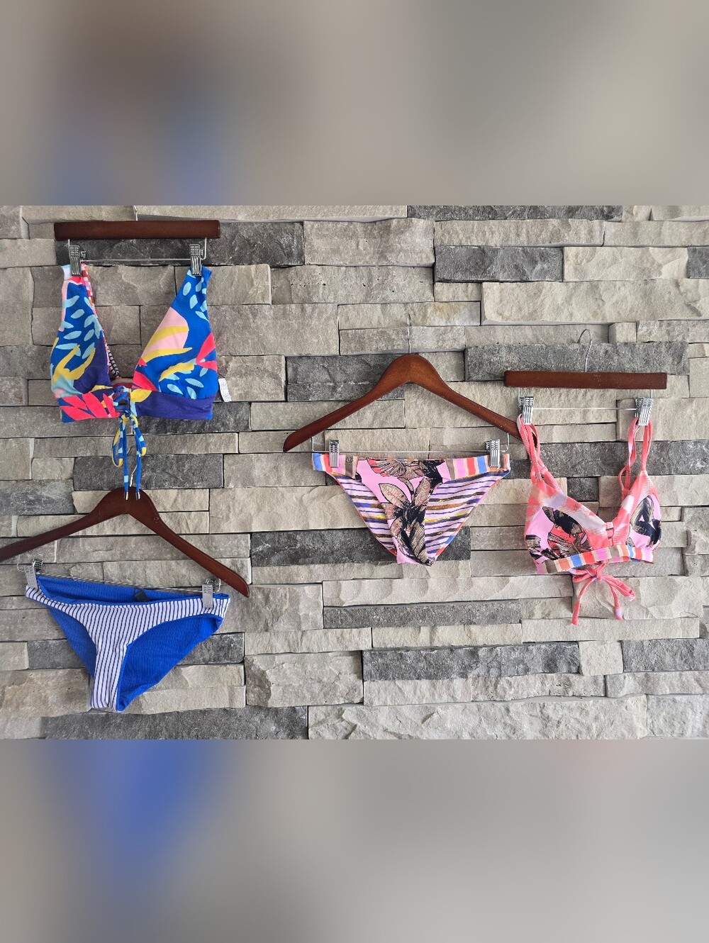 Maaji Bikini Swimsuits. 4 Pc Total.  Reversible EUC Med Small